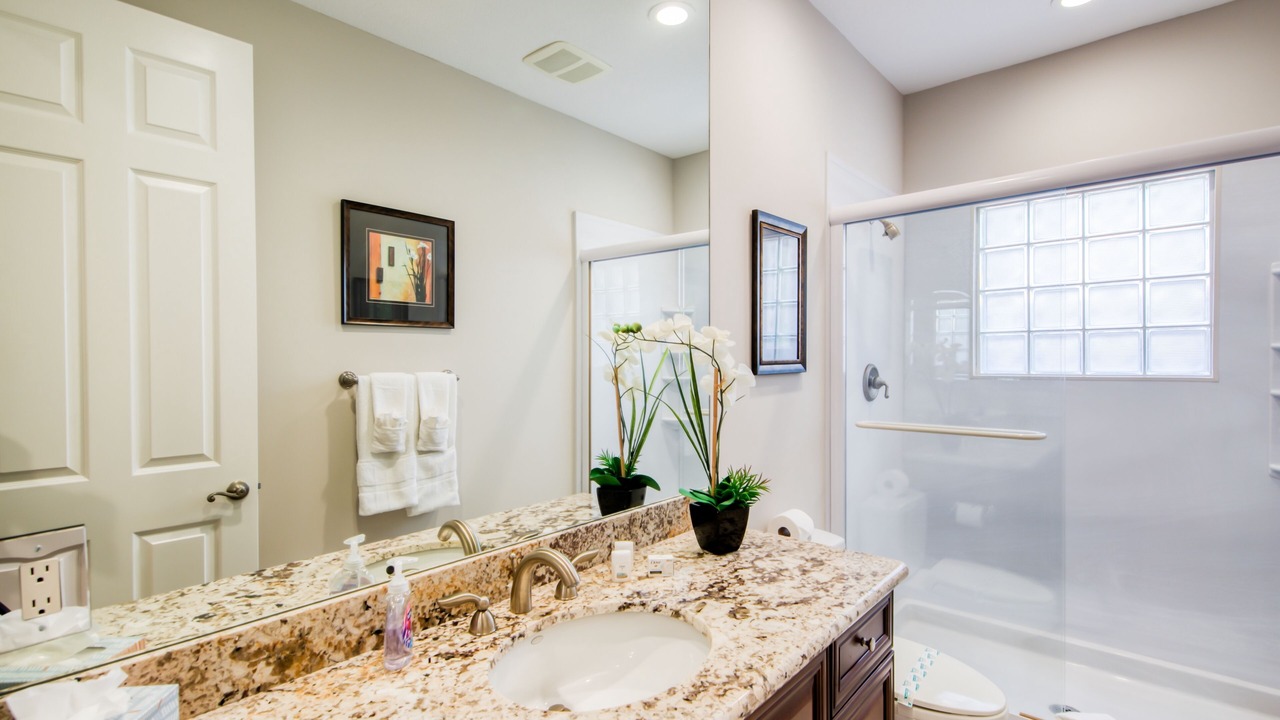 Photo of Bathroom in Bermuda Riviera