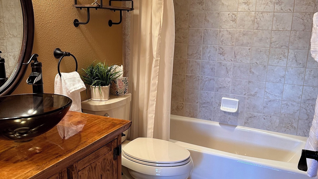 Photo of Bathroom in Lake City