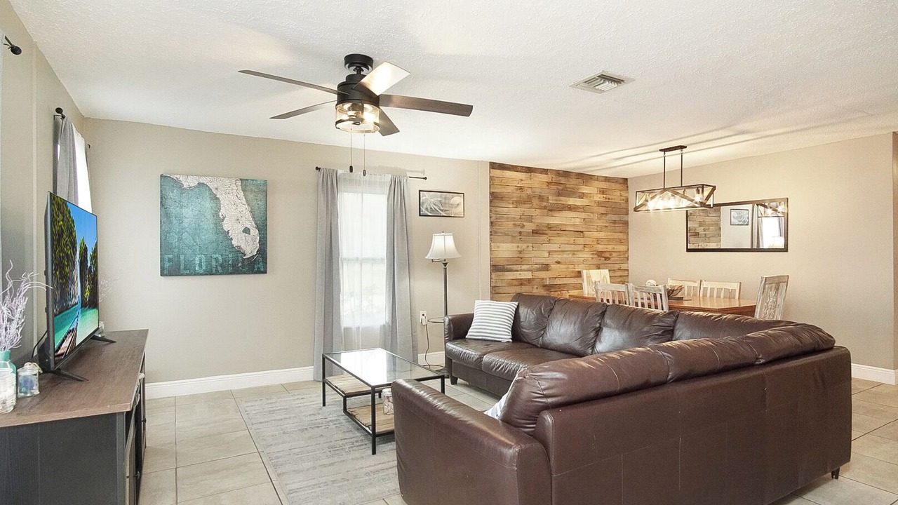 Photo of Livingroom in Fort Pierce