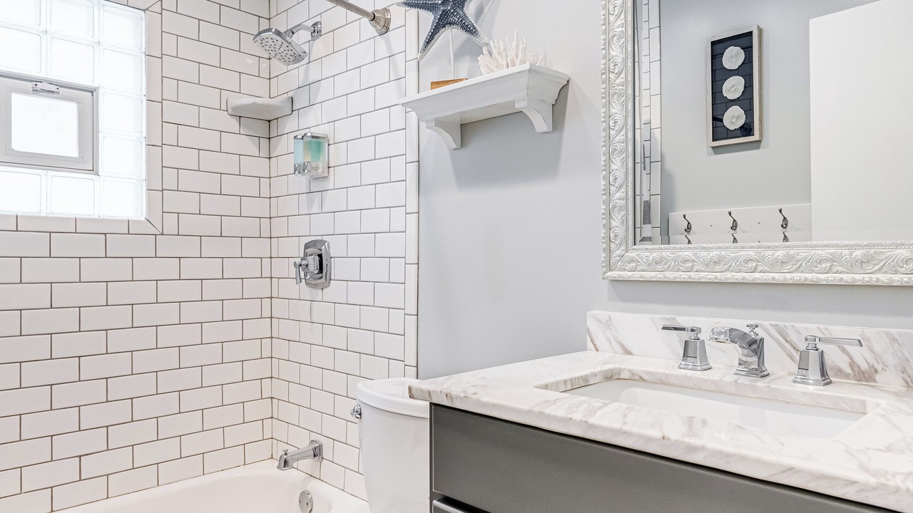 Photo of Bathroom in Cuyahoga Falls