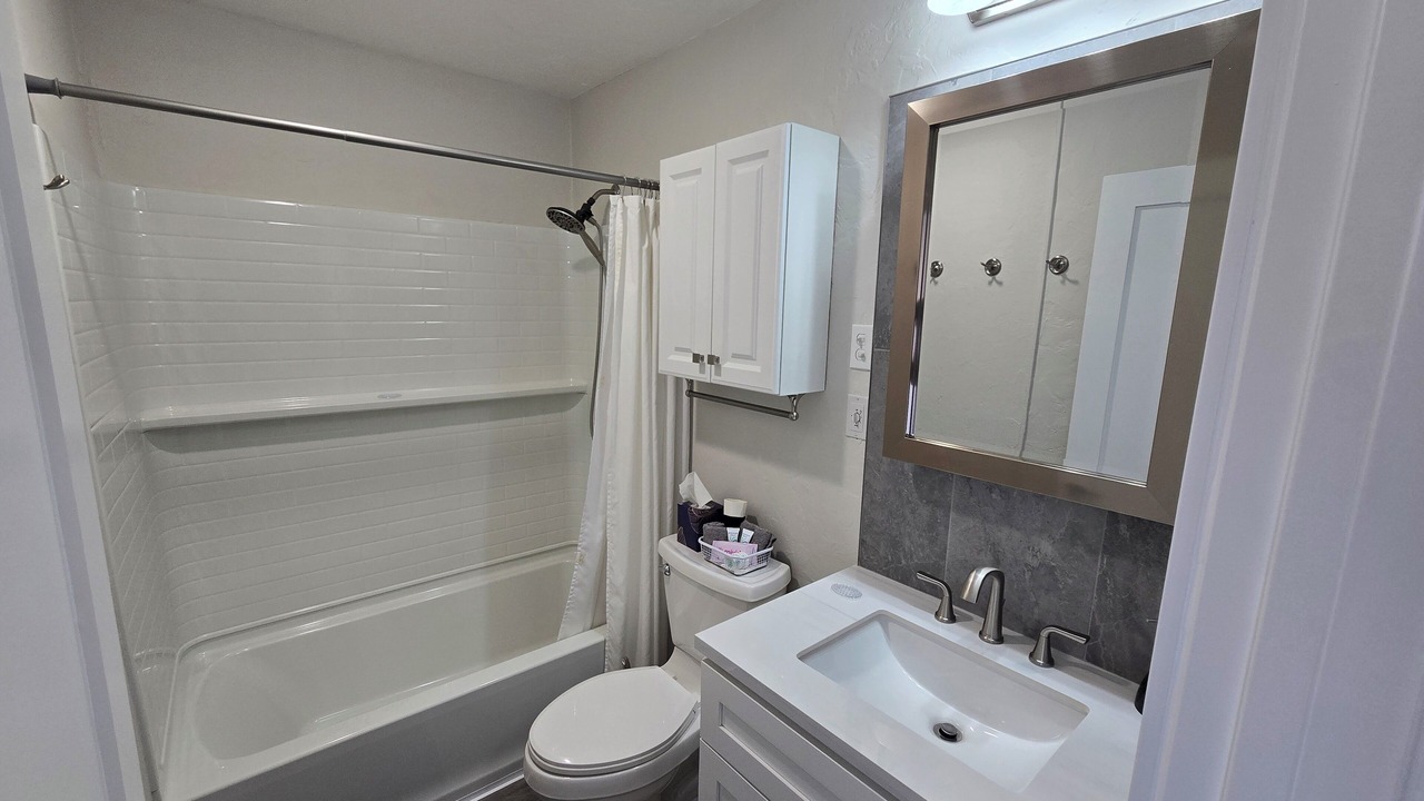 Photo of Bathroom in Basalt