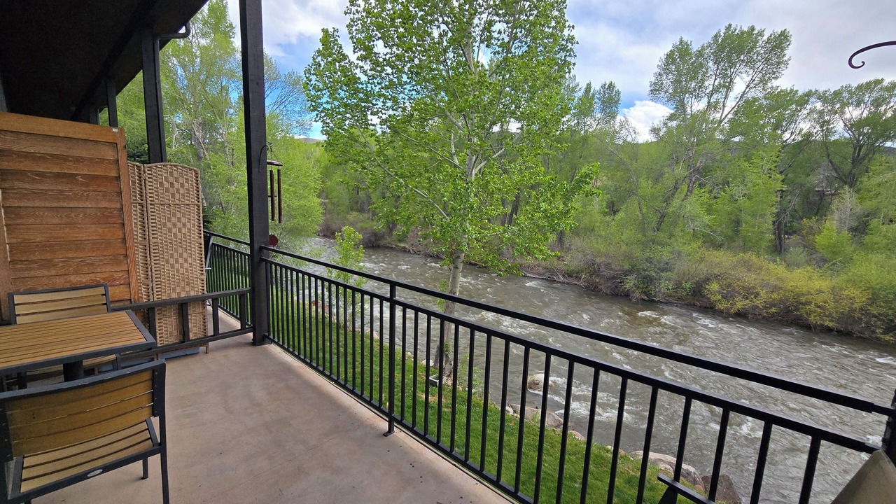 Photo of Outdoor in Basalt