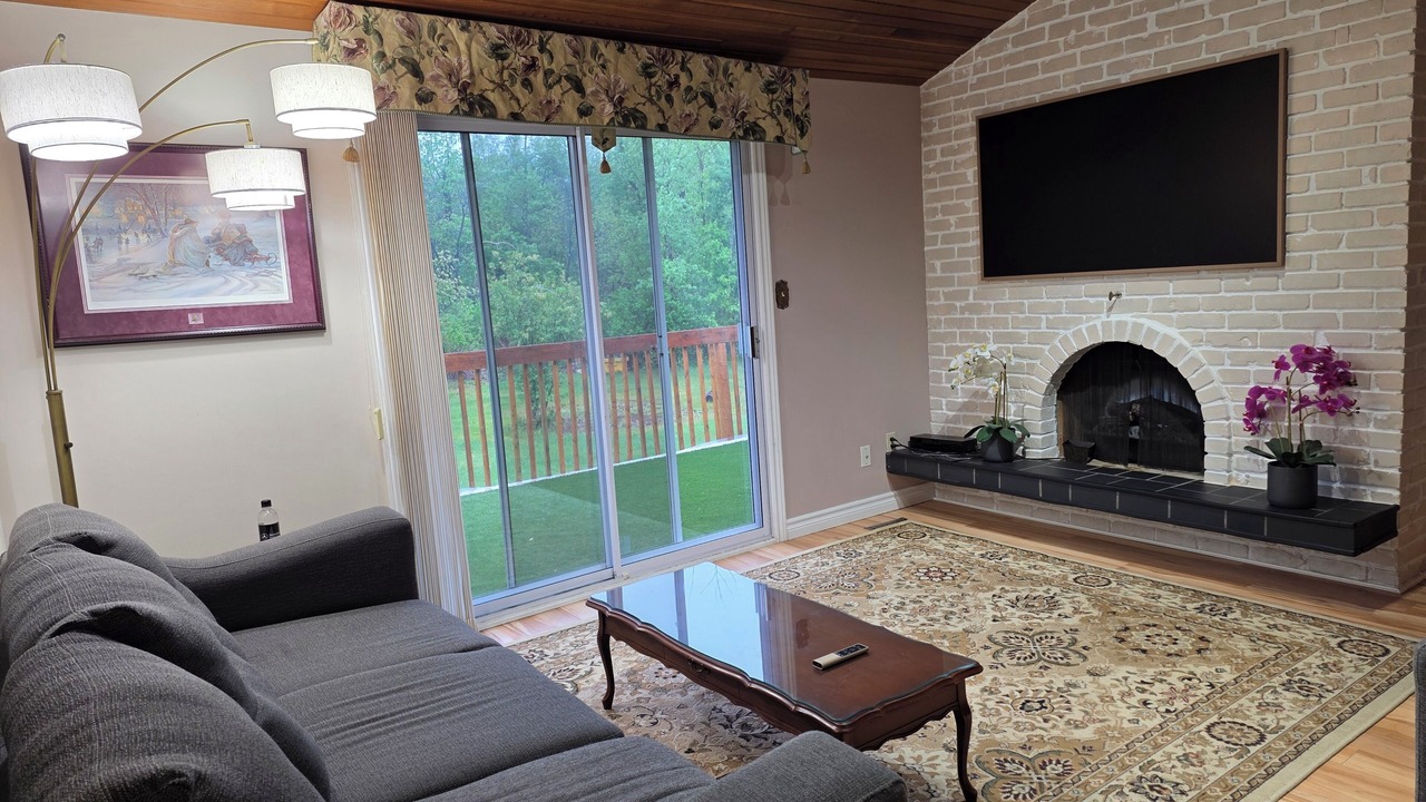 Photo of Livingroom in Edmonton