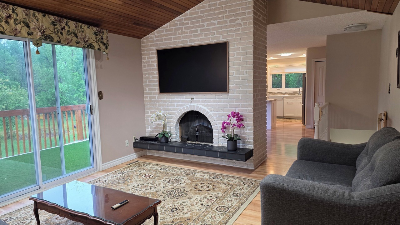 Photo of Livingroom in Edmonton