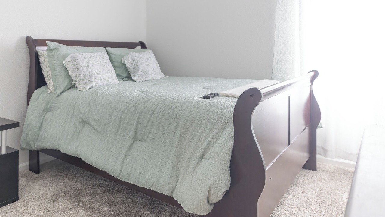 Photo of Bedroom in Aurora