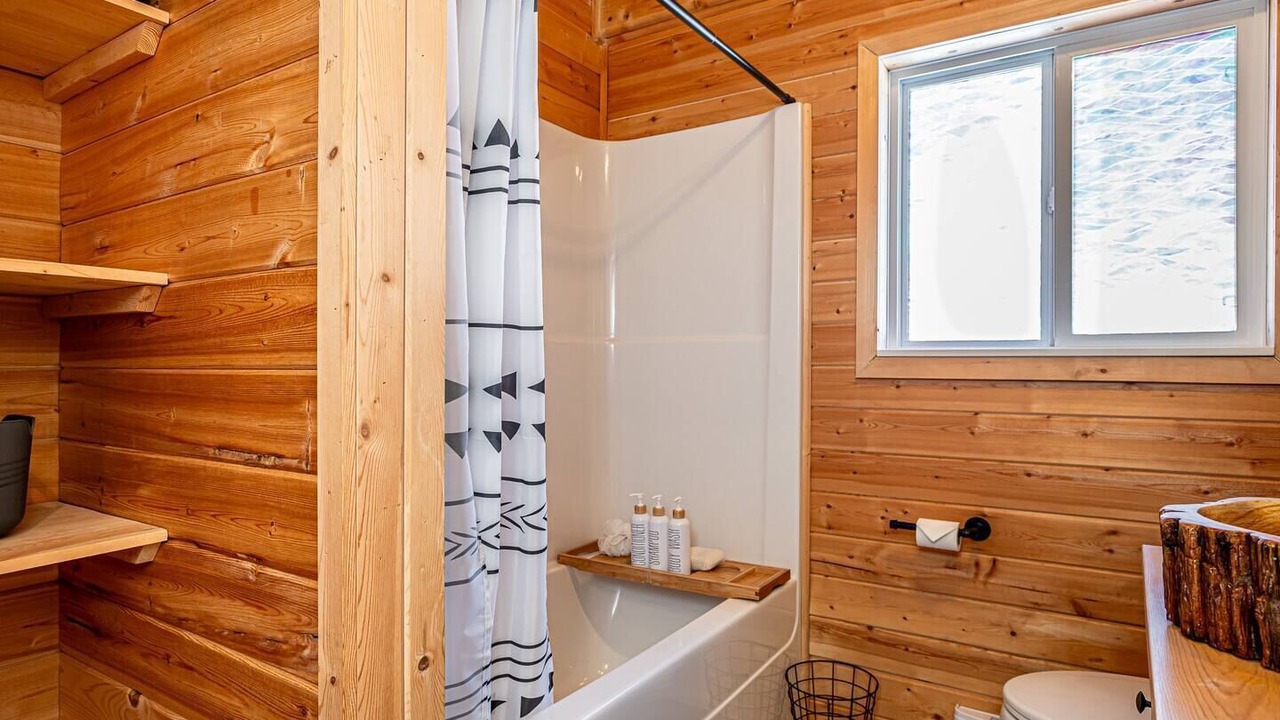 Photo of Bathroom in Central Alberta