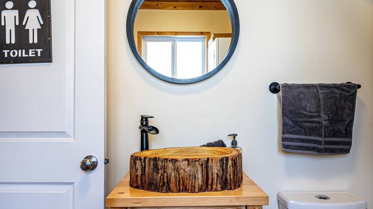 Photo of Bathroom in Central Alberta