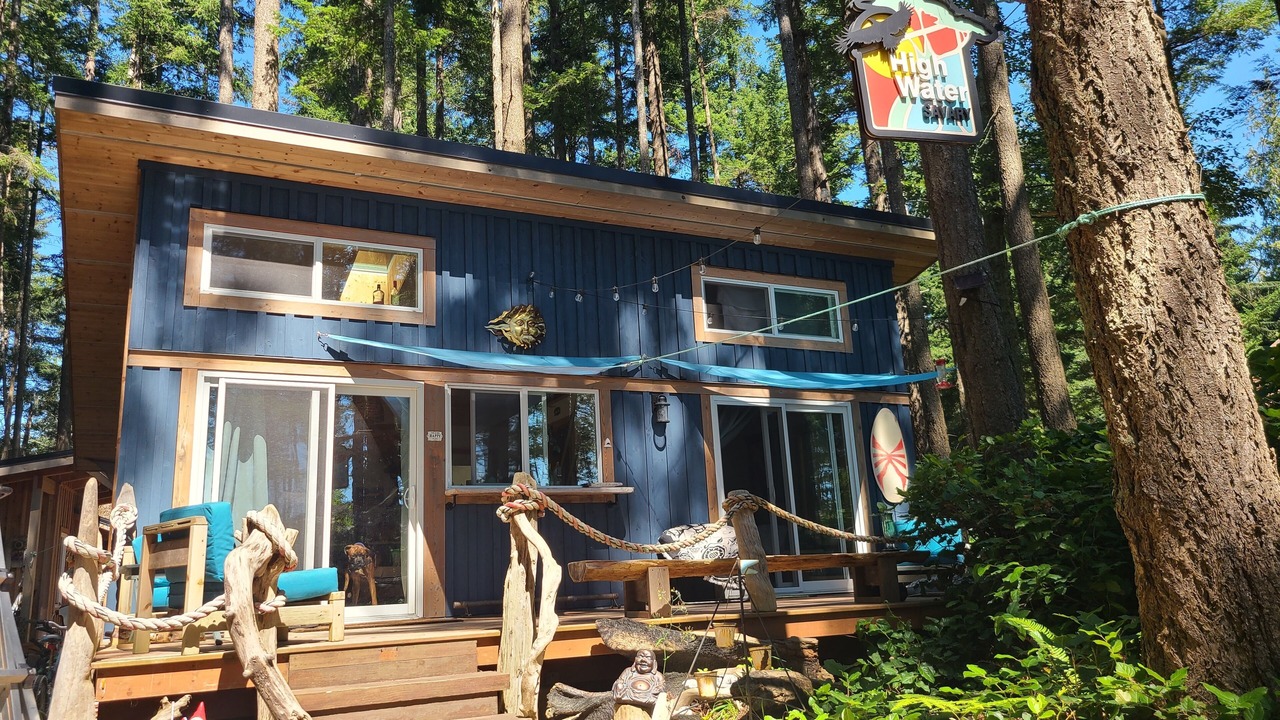 Photo of Others in Savary Island