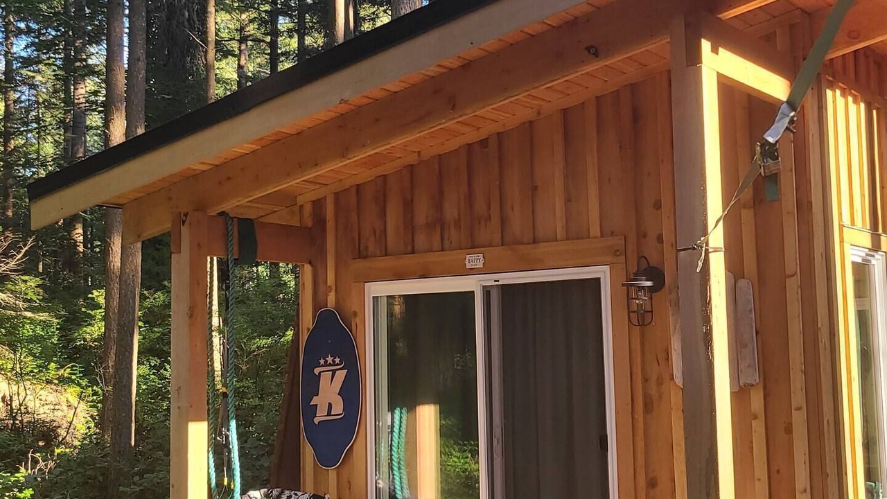 Photo of Others in Savary Island