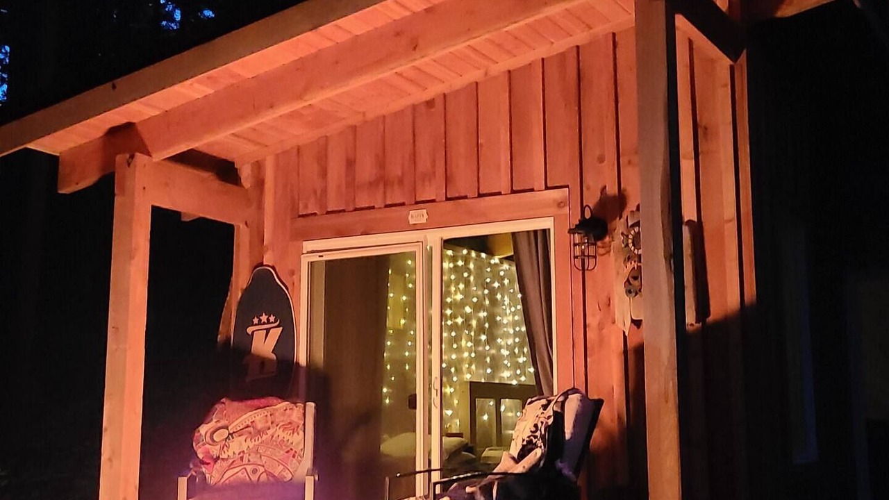 Photo of Patio Balcony in Savary Island