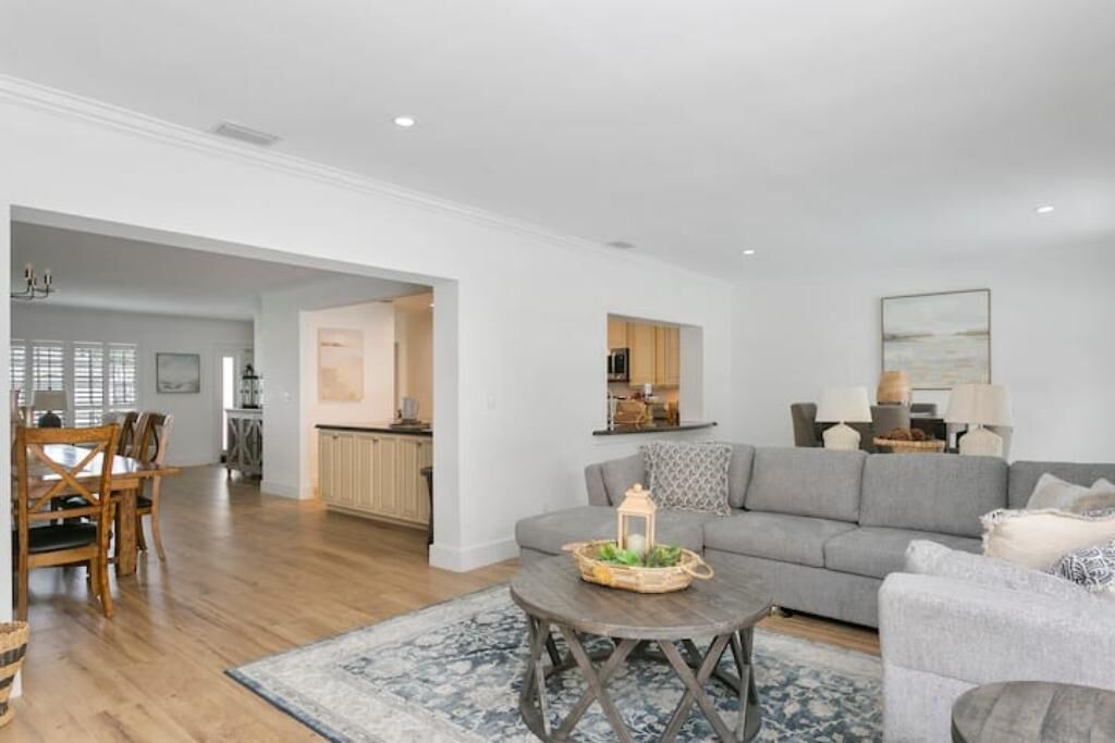 Photo of Livingroom in Lighthouse Point