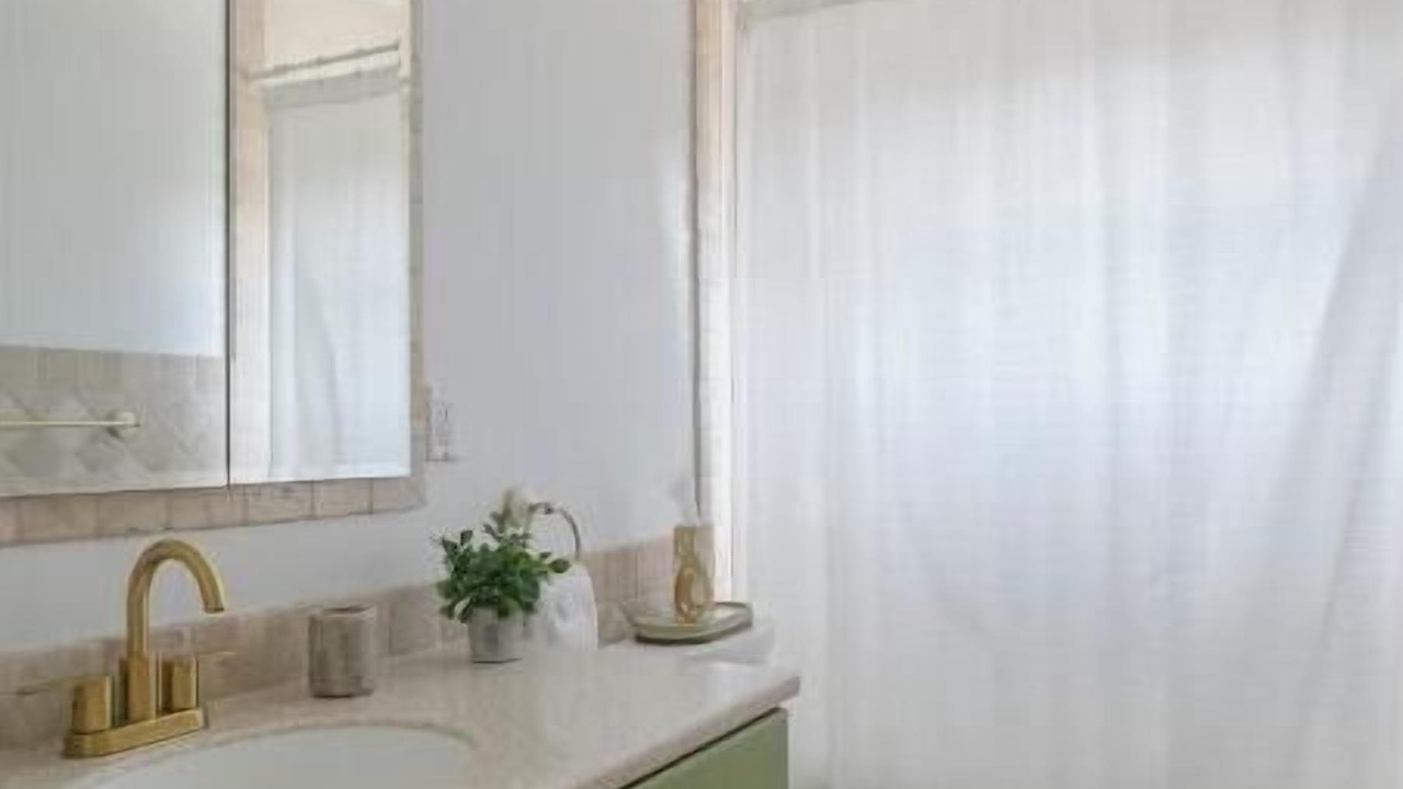 Photo of Bathroom in Lighthouse Point