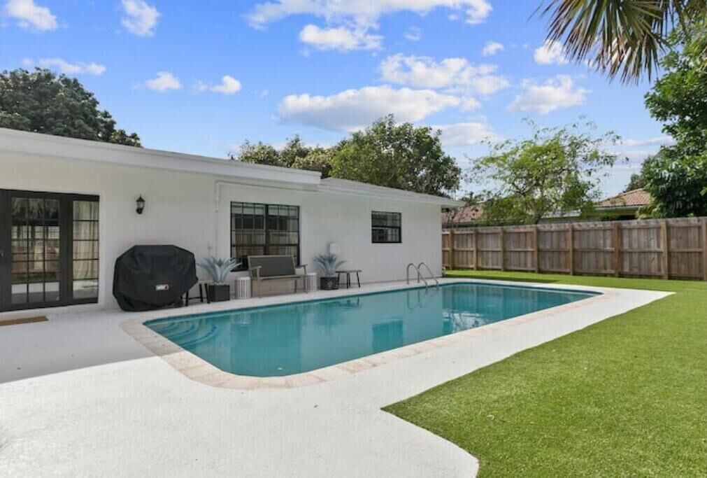 Photo of Outdoor in Lighthouse Point
