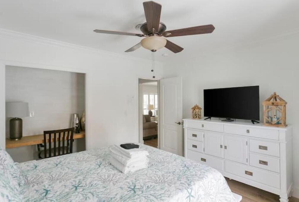 Photo of Bedroom in Lighthouse Point