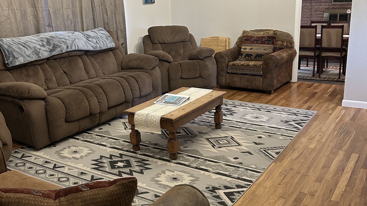 Photo of Livingroom in Gunnison