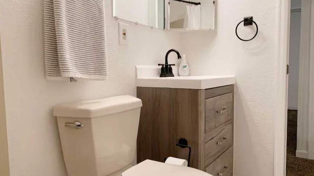 Photo of Bathroom in University North