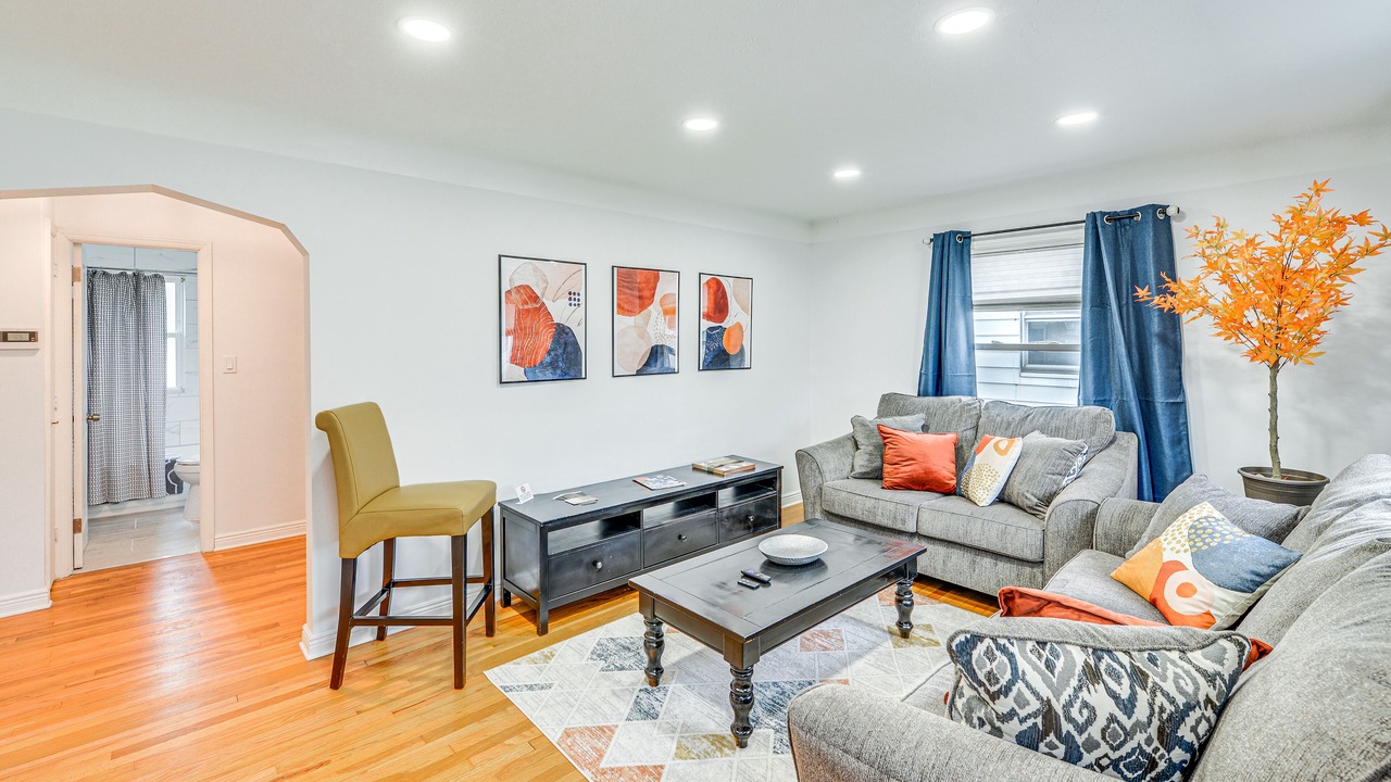 Photo of Livingroom in Maple Heights