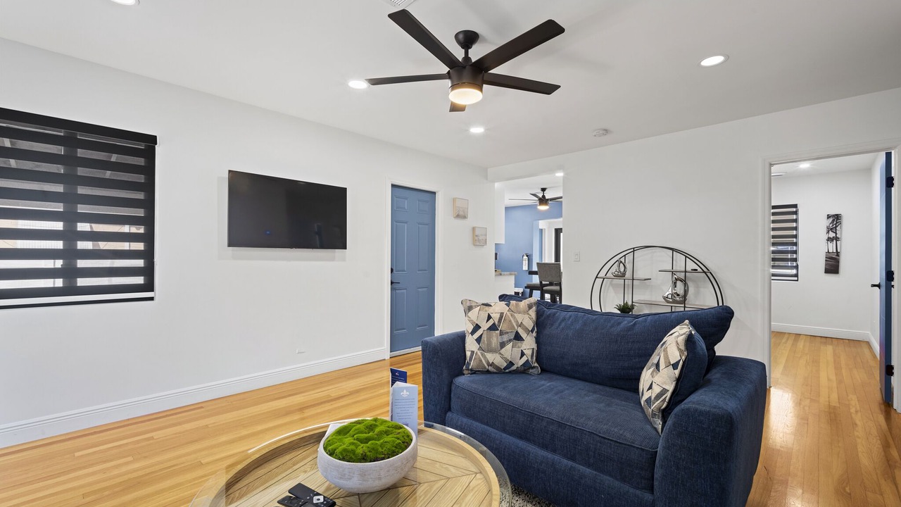 Photo of Livingroom in Citrus Isles