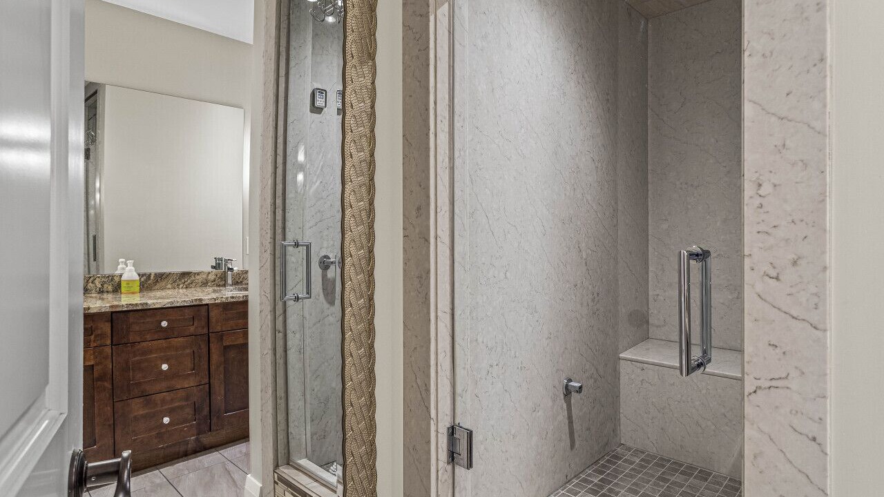 Photo of Bathroom in Canmore