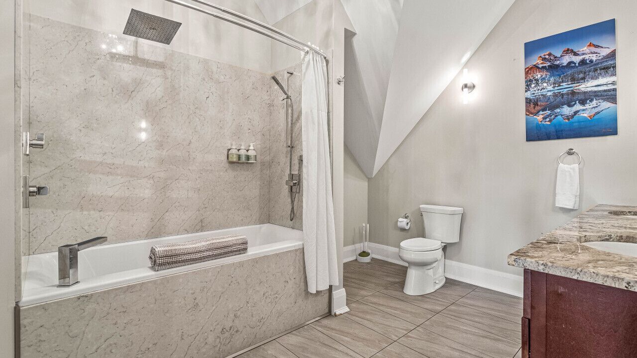 Photo of Bathroom in Canmore