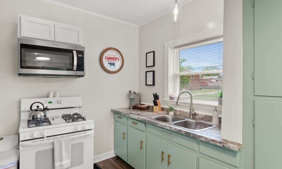 Photo of Kitchen in Kamm's Corners