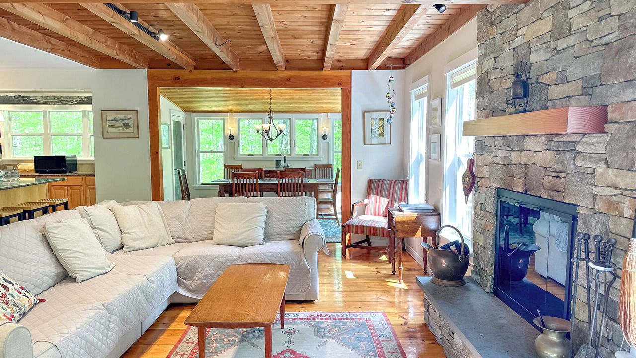Photo of Livingroom in Waitsfield