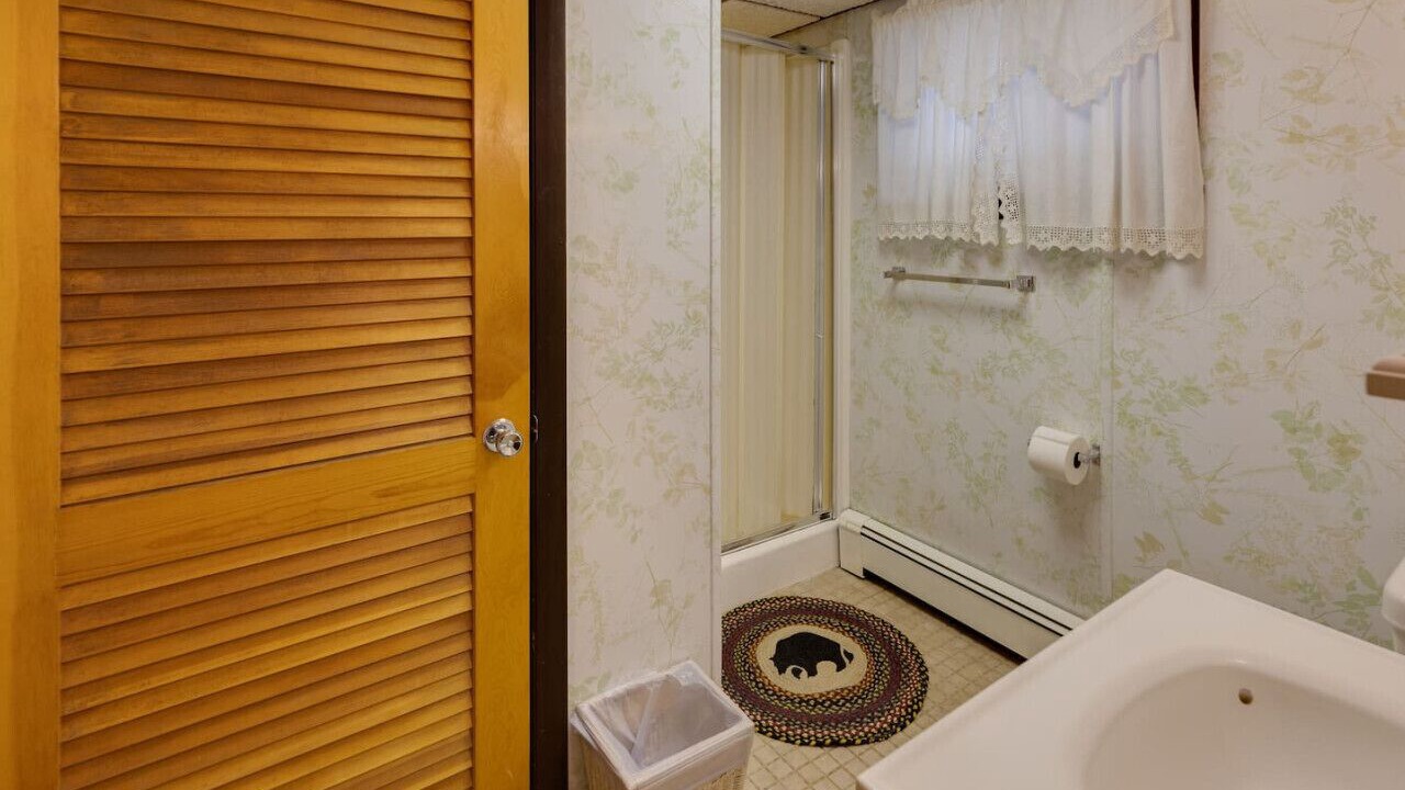 Photo of Bathroom in Bethlehem