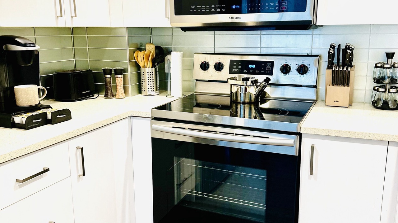 Photo of Kitchen in Davie Village