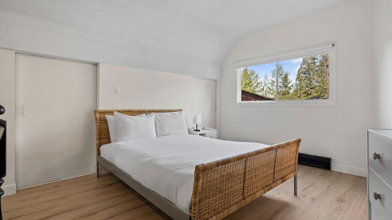 Photo of Bedroom in East Kootenay