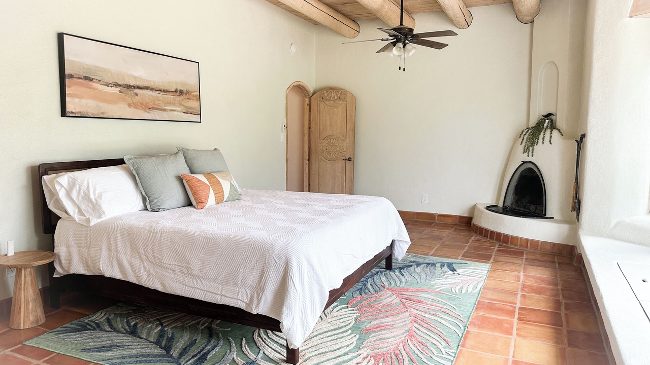 Photo of Bedroom in Arroyo Seco