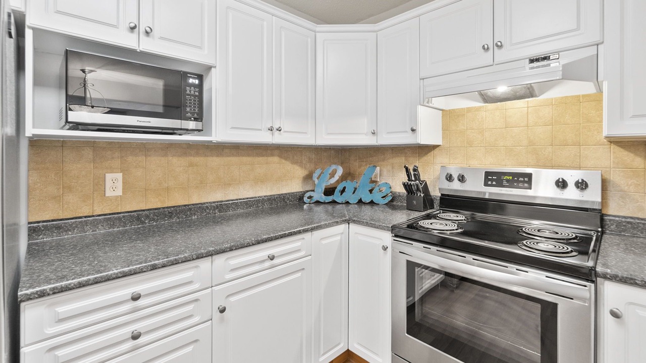 Photo of Kitchen in Sicamous