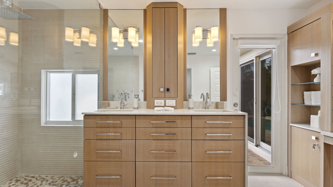 Photo of Bathroom in Lighthouse Point