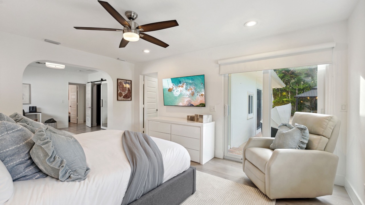 Photo of Bedroom in Lighthouse Point