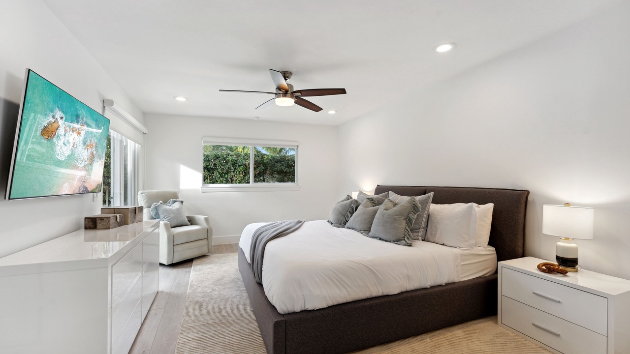 Photo of Bedroom in Lighthouse Point