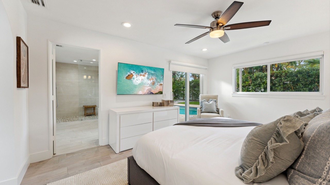Photo of Bedroom in Lighthouse Point
