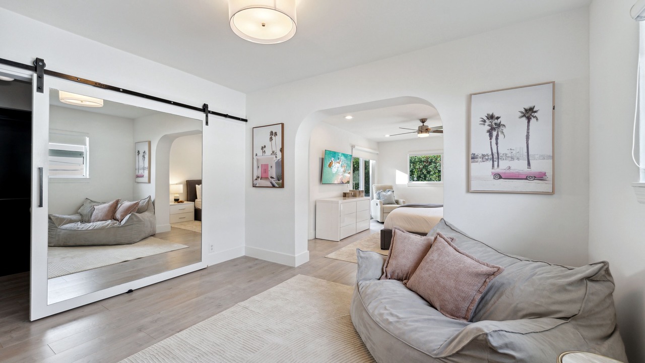 Photo of Livingroom in Lighthouse Point