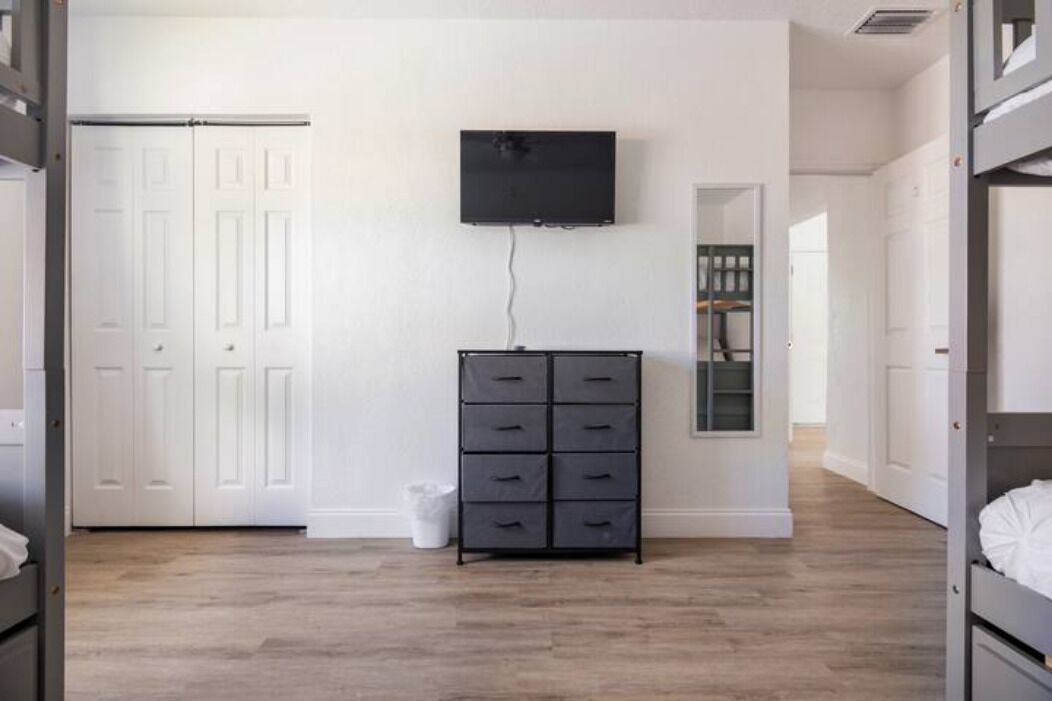 Photo of Bedroom in Golden Glades