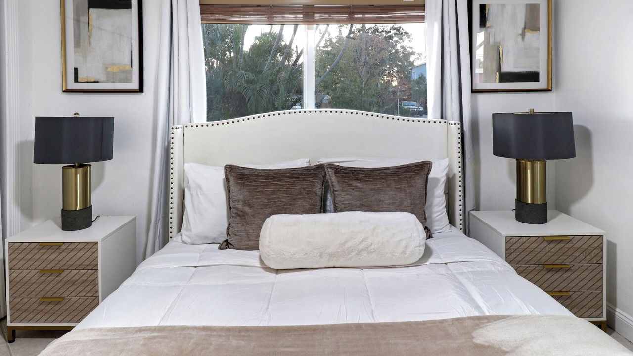 Photo of Bedroom in Pompano Beach