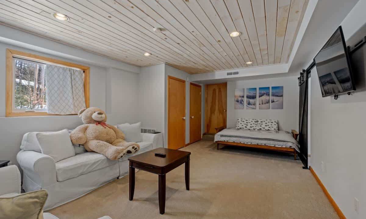 Photo of Bedroom in Jackson