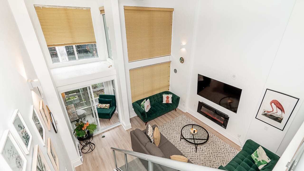 Photo of Livingroom in Downtown Vancouver