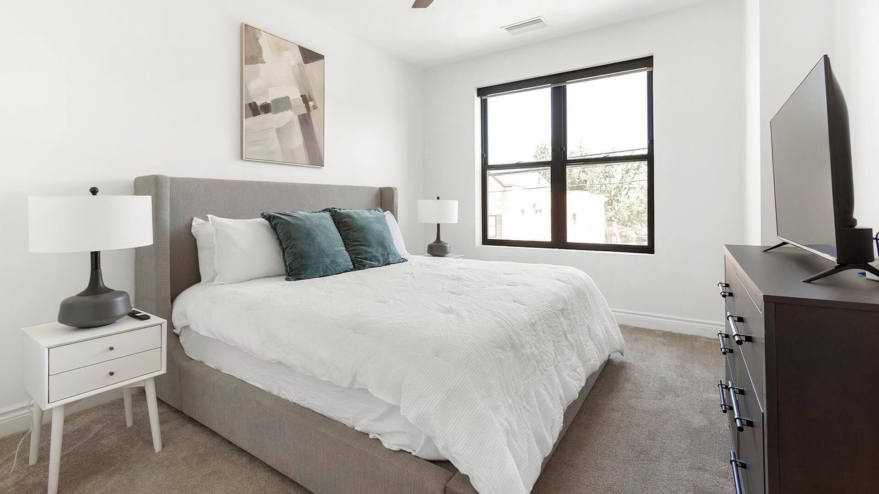 Photo of Bedroom in Little Italy