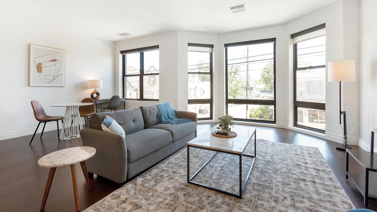 Photo of Livingroom in Little Italy