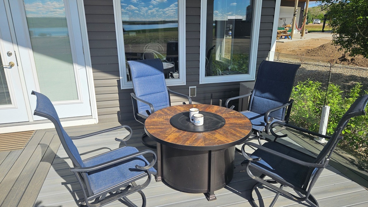 Photo of Outdoor in Elbow