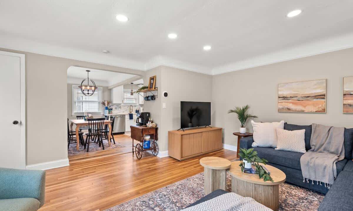Photo of Bedroom in Parma Heights