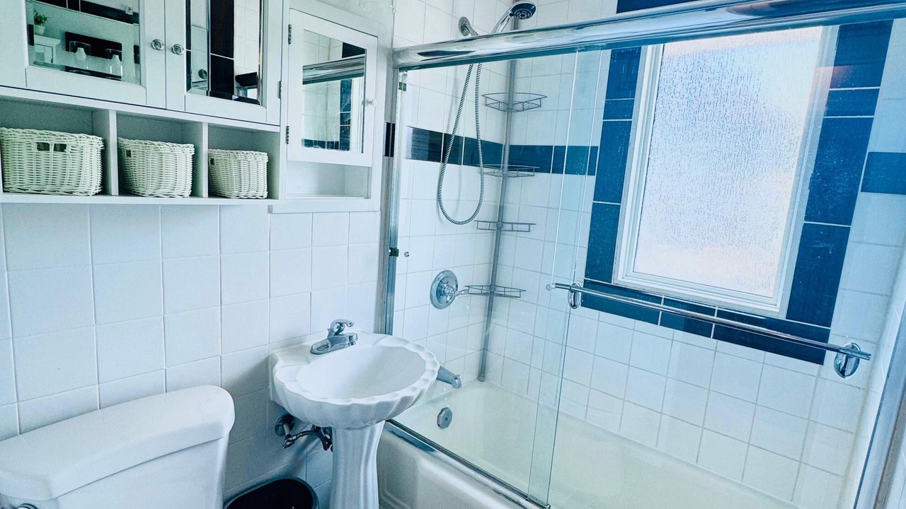 Photo of Bathroom in Leduc