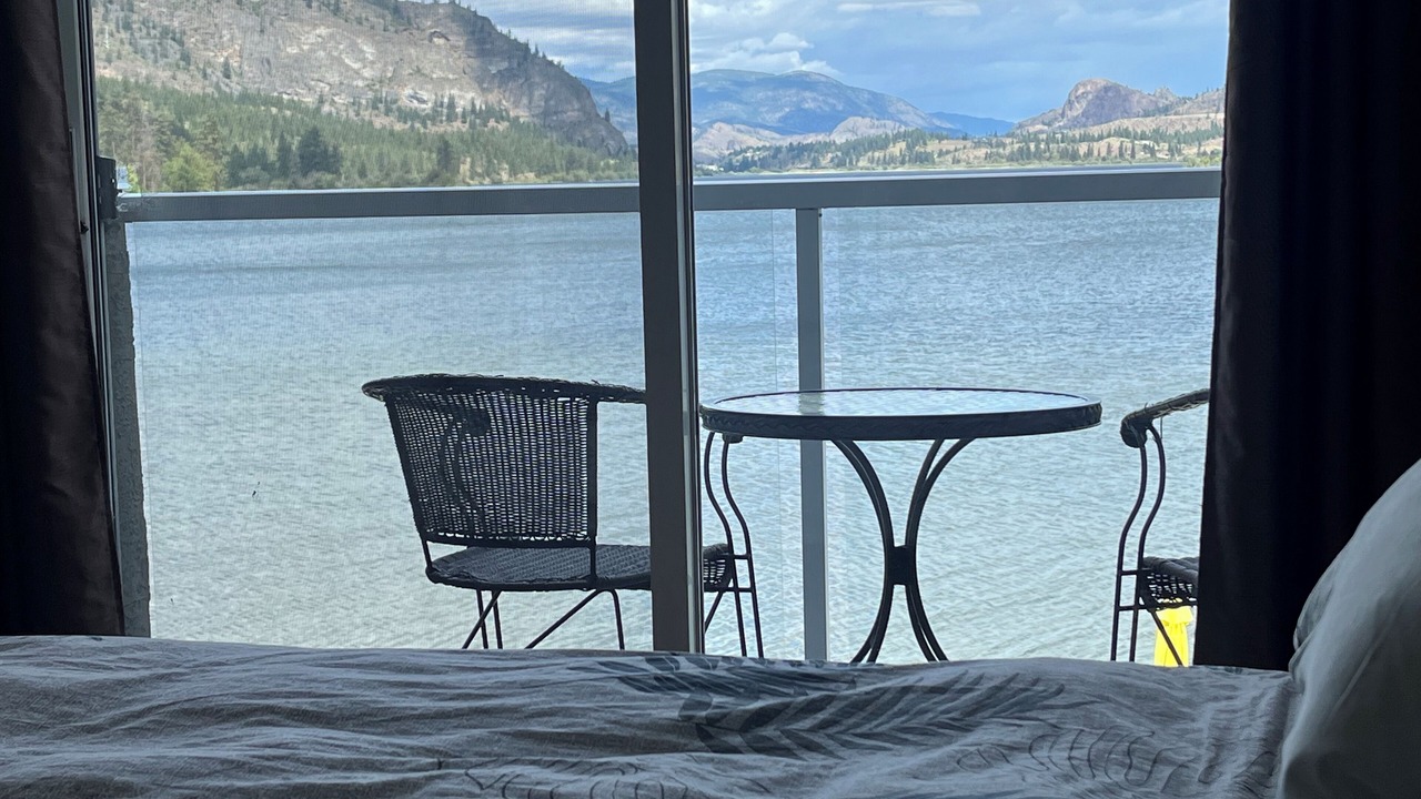 Photo of Bedroom in Okanagan-Similkameen