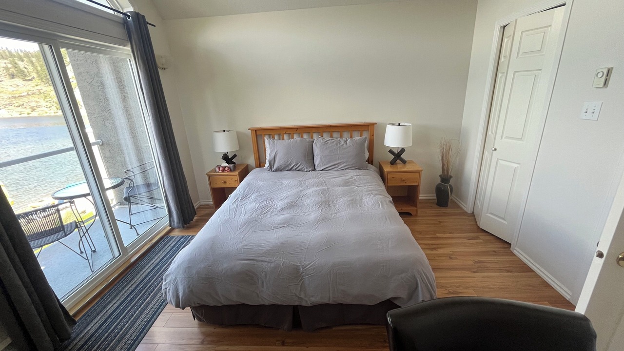 Photo of Bedroom in Okanagan-Similkameen