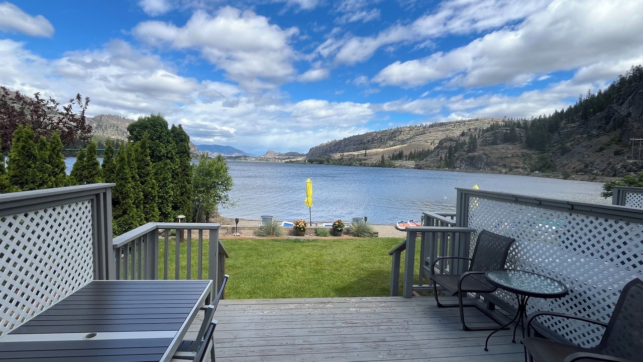 Photo of Patio Balcony in Okanagan-Similkameen