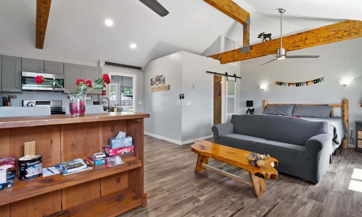Photo of Livingroom in Twin Mountain