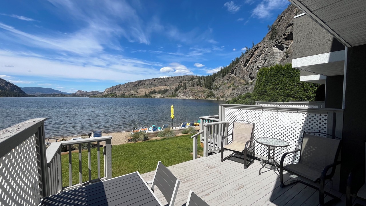 Photo of Patio Balcony in Okanagan-Similkameen
